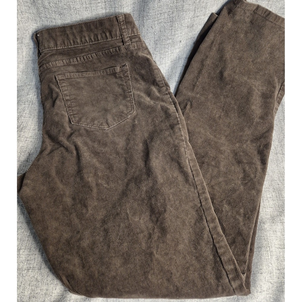 St Johns Bay Size 12 Straight Leg Stretch Corduroy Pants 31" long Mid rise Cords